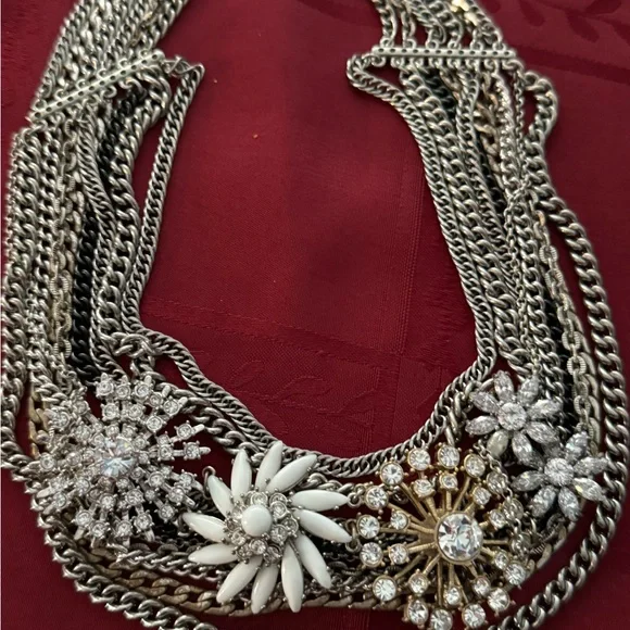 Stella and Dot Metropolitan necklace - Picture 6 of 6